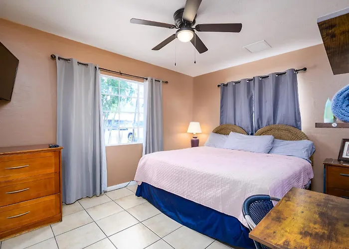 El Gallo Azul Homestay *